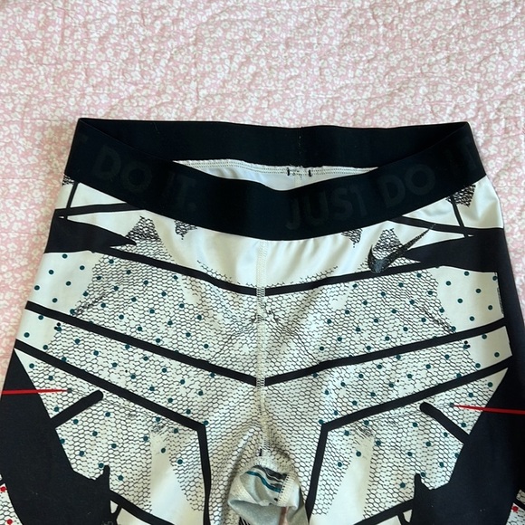 Nike Modular Designer Sportswear : JFS × NikeLab Leggings - Picture 6 of 10